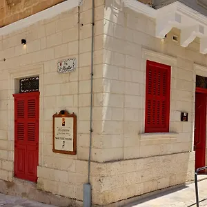 Number 12 Apartament Birgu
